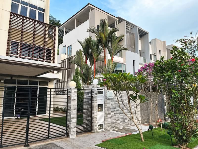 D23 RARE FREEHOLD LANDED WITH BUILT-IN LIFT FOR SALE!, , 6 Bedrooms, 3,500 sqft, Terraced House For Sale, by Marius Wong, 500153617 - Exterior - PropertyGuru.com.sg