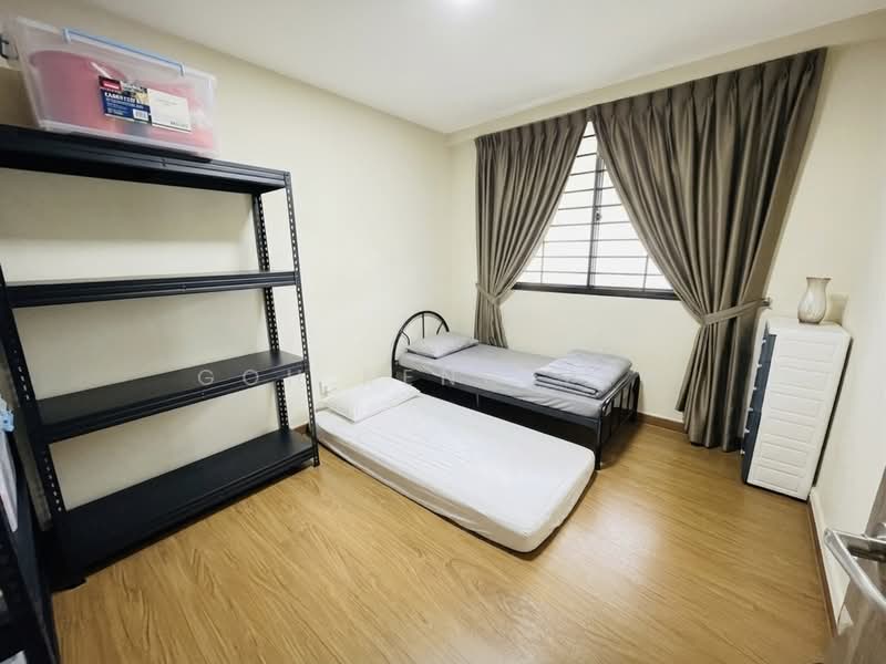 350 Bukit Batok Street 34, 350 Bukit Batok Street 34, 3 Bedrooms, 904 sqft, HDB Flat For Sale, by Goh Keng Yew, 500153621 - Bedroom - PropertyGuru.com.sg