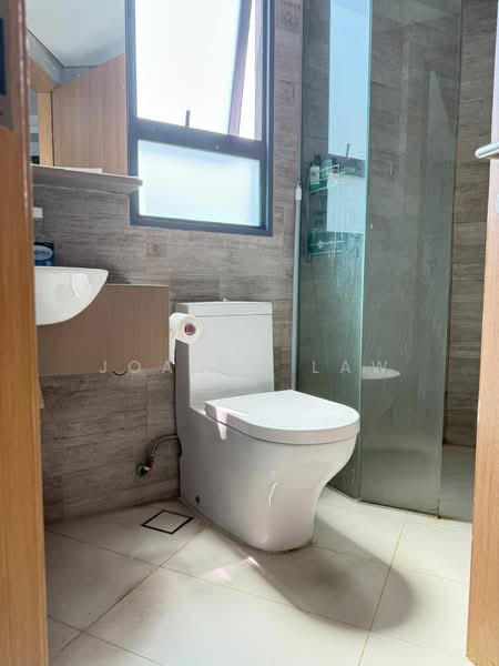 Flora View, 1 Ang Mo Kio Street 66, 3 Bedrooms, 797 sqft, Apartment For Sale, by Joanne Law, 500153626 - Bathroom - PropertyGuru.com.sg