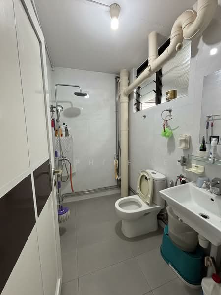 895B Woodlands Drive 50, 895B Woodlands Drive 50, Room Rental, 120 sqft, HDB Flat For Rent, by Sapphire Lee, 500153629 - Bathroom - PropertyGuru.com.sg