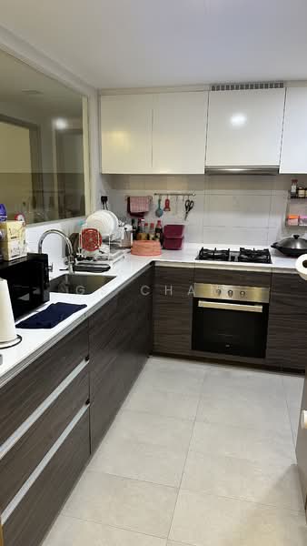 The Terrace, 90 Edgedale Plains, 3 Bedrooms, 1,076 sqft, Executive Condominium For Sale, by GS Chan, 500153639 - Kitchen - PropertyGuru.com.sg