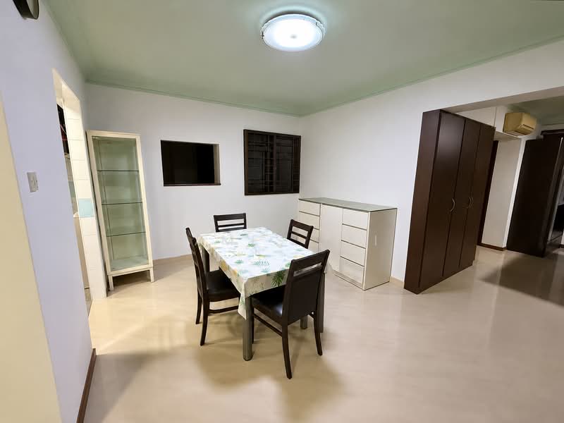 656B Jurong West Street 61, 656B Jurong West Street 61, 3 Bedrooms, 1,195 sqft, HDB Flat For Sale, by James Tai, 500153642 - Dining Room - PropertyGuru.com.sg