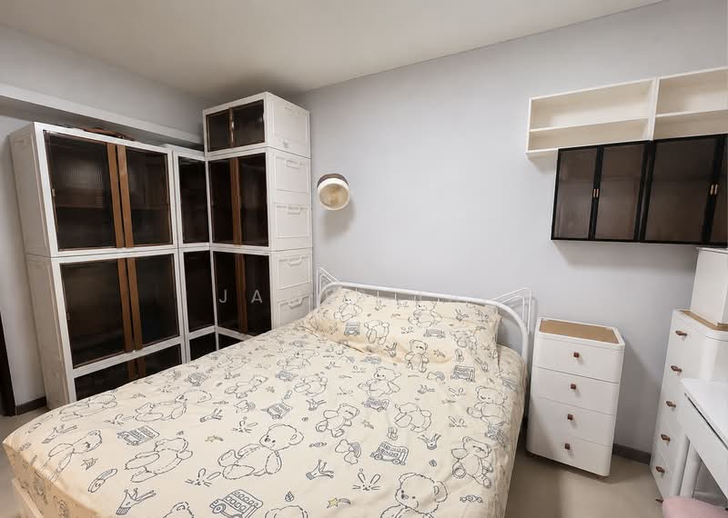656B Jurong West Street 61, 656B Jurong West Street 61, 3 Bedrooms, 1,195 sqft, HDB Flat For Sale, by James Tai, 500153642 - Bedroom - PropertyGuru.com.sg