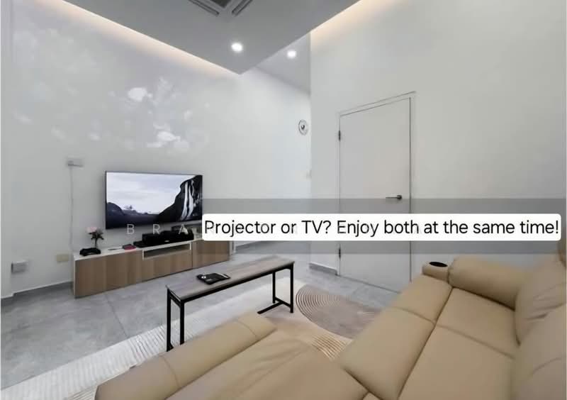 MacPherson Garden Estate, Jalan Gembira, 4 Bedrooms, 2,000 sqft, Terraced House For Rent, by Brandon Chia, 500153643 - Living Room - PropertyGuru.com.sg