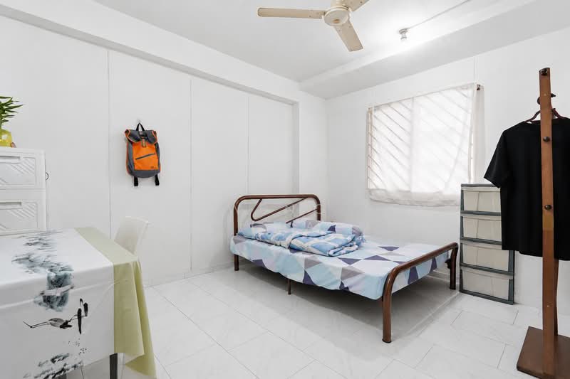 504 Bukit Batok Street 52, 504 Bukit Batok Street 52, 2 Bedrooms, 646 sqft, HDB Flat For Sale, by Thoo Weng Heng 杜咏恒 (Wayne), 500153645 - Bedroom - PropertyGuru.com.sg