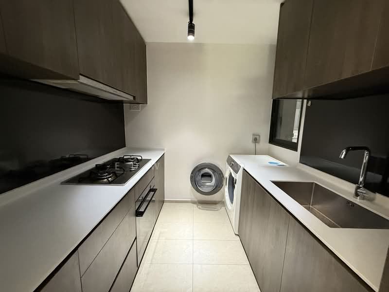 iNz Residence, 74 Choa Chu Kang Avenue 5, 3 Bedrooms, 883 sqft, Condominium For Rent, by Edwin Hoe, 500153662 - Kitchen - PropertyGuru.com.sg