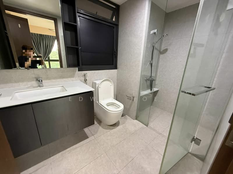 iNz Residence, 74 Choa Chu Kang Avenue 5, 3 Bedrooms, 883 sqft, Condominium For Rent, by Edwin Hoe, 500153662 - Bathroom - PropertyGuru.com.sg