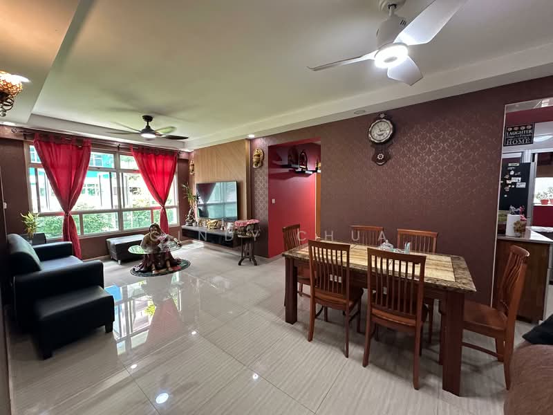 502A Yishun Street 51, 502A Yishun Street 51, 3 Bedrooms, 990 sqft, HDB Flat For Sale, by Cindy Chua, 500153664 - Living Room - PropertyGuru.com.sg