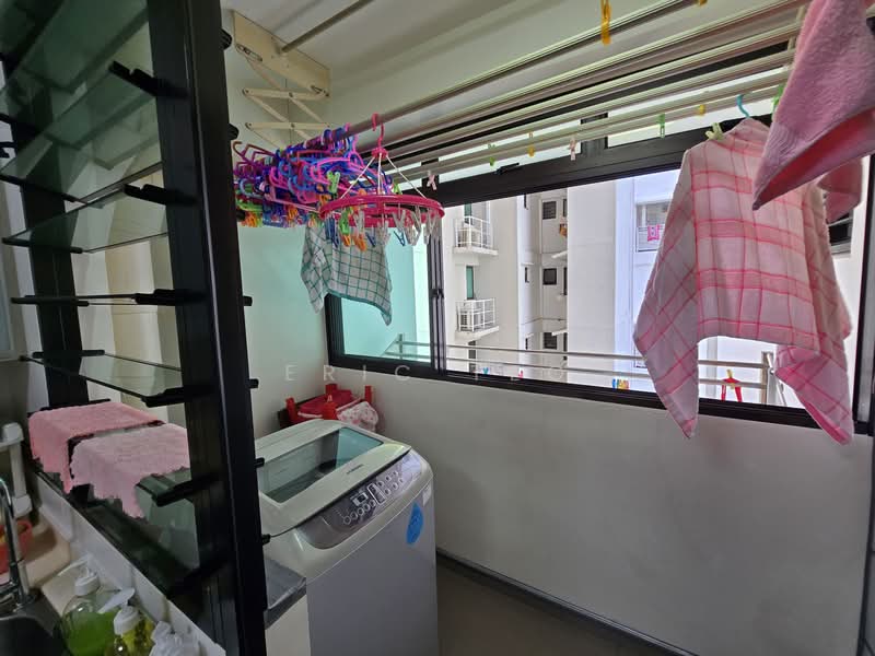57 Havelock Road, 57 Havelock Road, 2 Bedrooms, 743 sqft, HDB Flat For Sale, by Eric Teo, 500153666 - Balcony - PropertyGuru.com.sg
