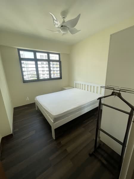 698A Jurong West Central 3, 698A Jurong West Central 3, 2 Bedrooms, 732 sqft, HDB Flat For Sale, by Amanda Yap, 500153689 - Bedroom - PropertyGuru.com.sg