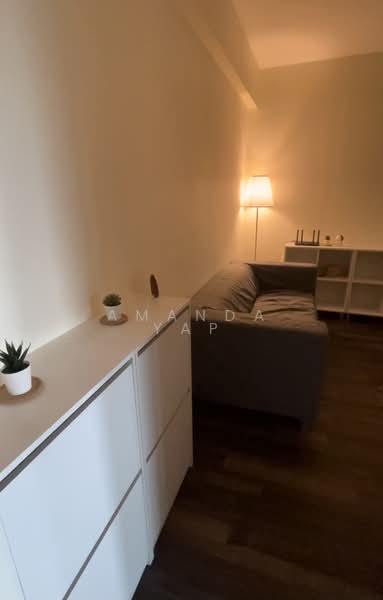 698A Jurong West Central 3, 698A Jurong West Central 3, 2 Bedrooms, 732 sqft, HDB Flat For Sale, by Amanda Yap, 500153689 - Living Room - PropertyGuru.com.sg