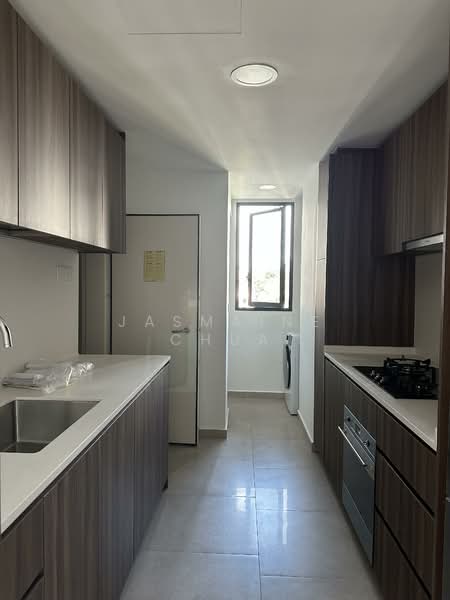 Lentor Modern, 7 Lentor Central, 3 Bedrooms, 1,130 sqft, Condominium For Sale, by Jasmaine Chua, 500153690 - Kitchen - PropertyGuru.com.sg