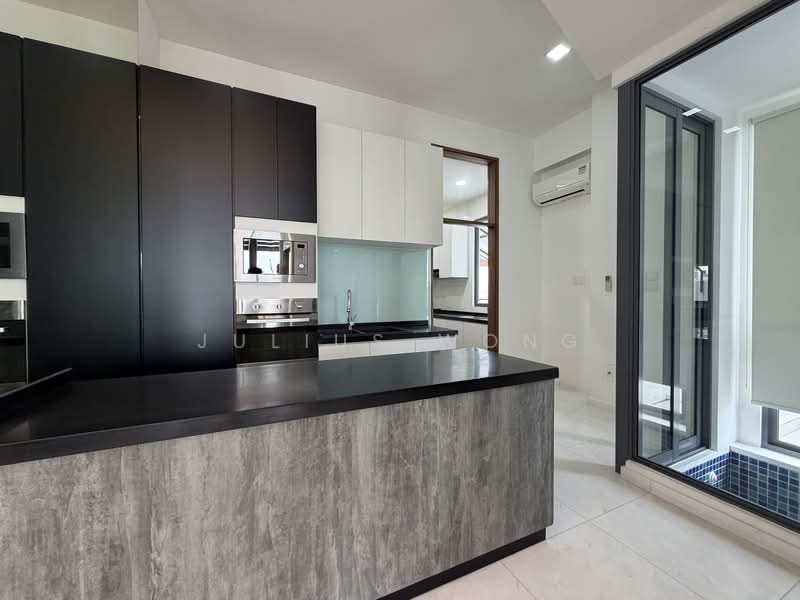 Ponggol Twenty-Fourth Avenue, , 6 Bedrooms, 5,200 sqft, Bungalow House For Sale, by Julius Wong, 500153692 - Kitchen - PropertyGuru.com.sg