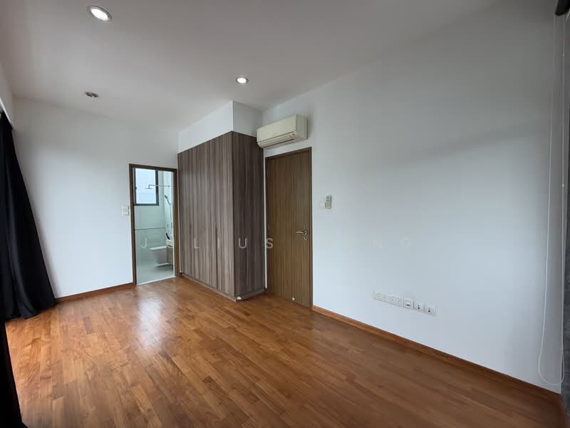 Ponggol Twenty-Fourth Avenue, , 6 Bedrooms, 5,200 sqft, Bungalow House For Sale, by Julius Wong, 500153692 - Bedroom 4 - PropertyGuru.com.sg