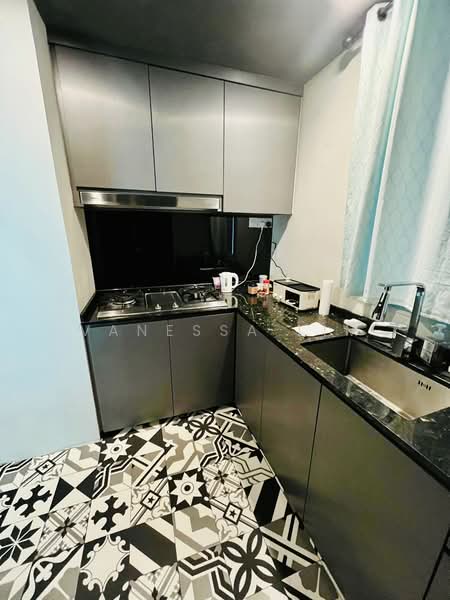 Sunshine Plaza, 10 Prinsep Link, 2 Bedrooms, 764 sqft, Apartment For Sale, by Vanessa Lim, 500153697 - Kitchen - PropertyGuru.com.sg