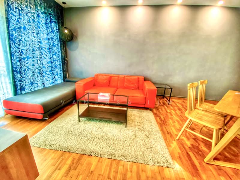 Sunshine Plaza, 10 Prinsep Link, 2 Bedrooms, 764 sqft, Apartment For Sale, by Vanessa Lim, 500153697 - Living Room - PropertyGuru.com.sg
