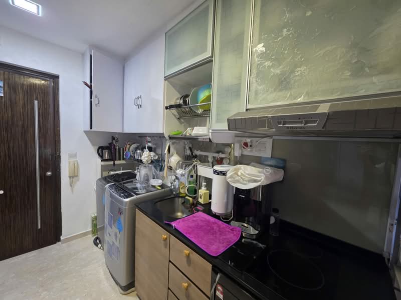 Le Regal, 340 Geylang Road, 1 Bedroom, 420 sqft, Apartment For Sale, by Jenny Ong, 500153698 - Kitchen - PropertyGuru.com.sg