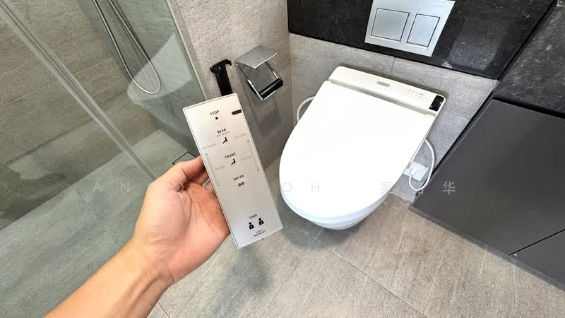 The Woodleigh Residences, Bidadari Park Drive, 2 Bedrooms, 667 sqft, Apartment For Rent, by Anson Goh  吴铭华, 500153703 - Bathroom - PropertyGuru.com.sg