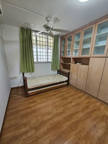123 Bedok Reservoir Road, 123 Bedok Reservoir Road, 3 Bedrooms, 904 sqft, HDB Flat For Rent, by CHARMAINE CHAN, 500153706 - Bedroom - PropertyGuru.com.sg