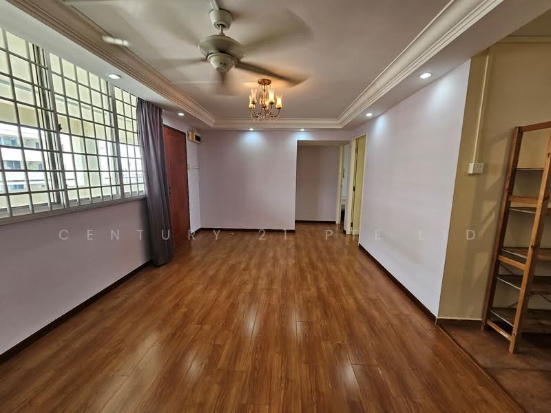 123 Bedok Reservoir Road, 123 Bedok Reservoir Road, 3 Bedrooms, 904 sqft, HDB Flat For Rent, by CHARMAINE CHAN, 500153706 - Living Room - PropertyGuru.com.sg