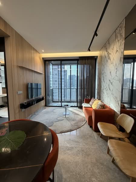 Martin Modern, 10 Martin Place, 2 Bedrooms, 764 sqft, Apartment For Rent, by Lim Jiang Chuan (Jay), 500153722 - Living Room - PropertyGuru.com.sg