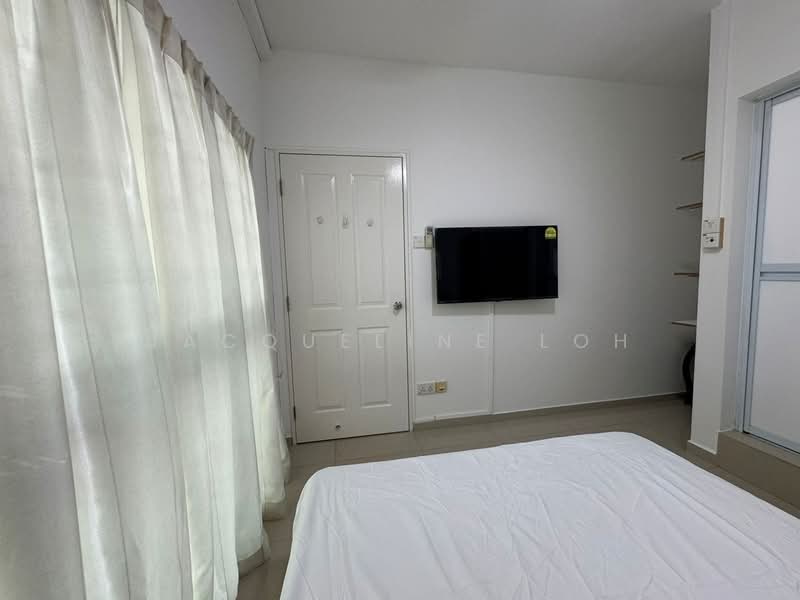 Near East Coast, , Studio, 450 sqft, Apartment For Rent, by Jacqueline Loh, 500153732 - Bedroom - PropertyGuru.com.sg