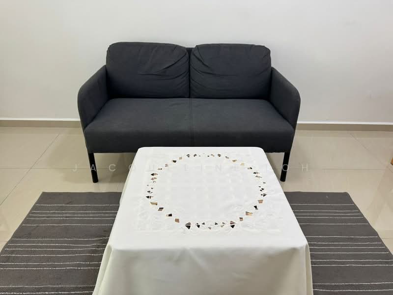 Near East Coast, , Studio, 450 sqft, Apartment For Rent, by Jacqueline Loh, 500153732 - Living Room - PropertyGuru.com.sg