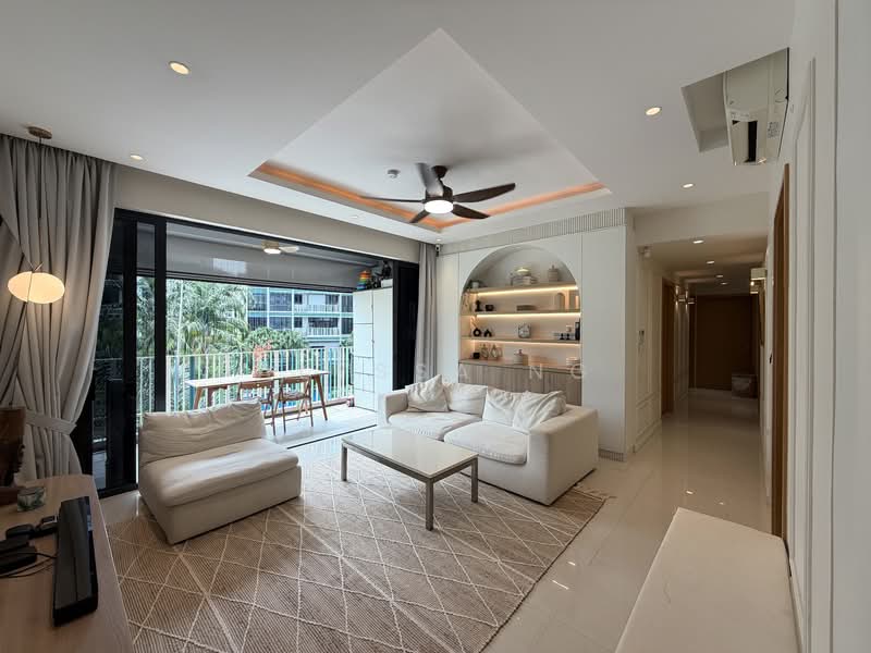 The Jovell, 27 Flora Drive, 4 Bedrooms, 1,270 sqft, Condominium For Sale, by Alyssa Ng, 500153740 - Living Room - PropertyGuru.com.sg