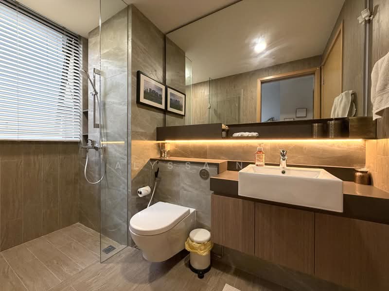 The Jovell, 27 Flora Drive, 4 Bedrooms, 1,270 sqft, Condominium For Sale, by Alyssa Ng, 500153740 - Bathroom 3 - PropertyGuru.com.sg