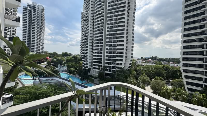 S.U.P.E.R C.H.E.A.P! 5 mins to MRT ! Unblock Views! 1km to Nanyang Pri, , 2 Bedrooms, 1,066 sqft, Condominium For Sale, by Ian Yijie Teo, 500153743 - Exterior - PropertyGuru.com.sg