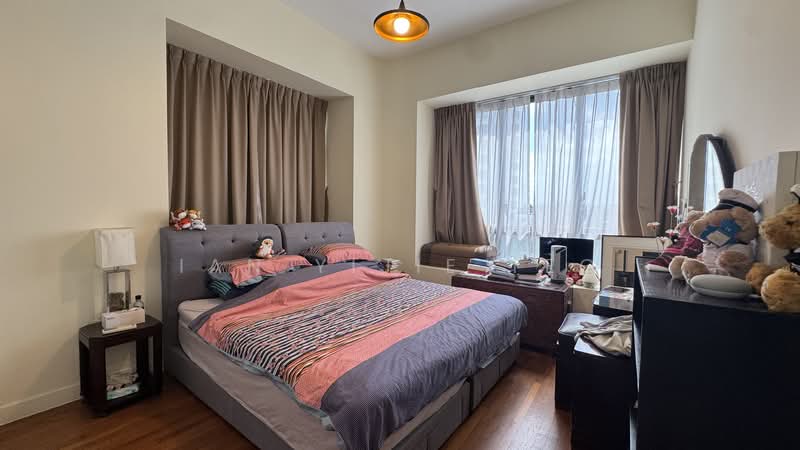 S.U.P.E.R C.H.E.A.P! 5 mins to MRT ! Unblock Views! 1km to Nanyang Pri, , 2 Bedrooms, 1,066 sqft, Condominium For Sale, by Ian Yijie Teo, 500153743 - Bedroom - PropertyGuru.com.sg