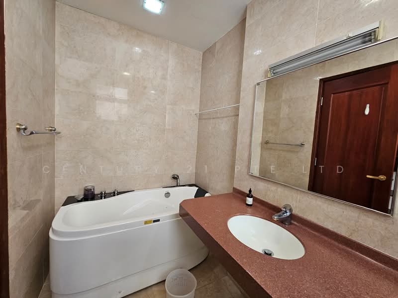 jalan krian, , 7 Bedrooms, 3,644 sqft, Semi-Detached House For Rent, by CHARMAINE CHAN, 500153749 - Bathroom - PropertyGuru.com.sg
