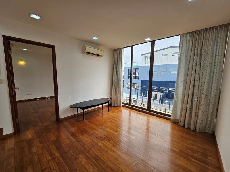 jalan krian, , 7 Bedrooms, 3,644 sqft, Semi-Detached House For Rent, by CHARMAINE CHAN, 500153749 - Living Room - PropertyGuru.com.sg