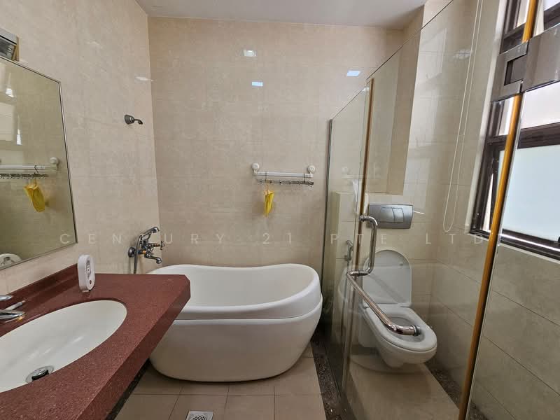 jalan krian, , 7 Bedrooms, 3,644 sqft, Semi-Detached House For Rent, by CHARMAINE CHAN, 500153749 - Bathroom - PropertyGuru.com.sg