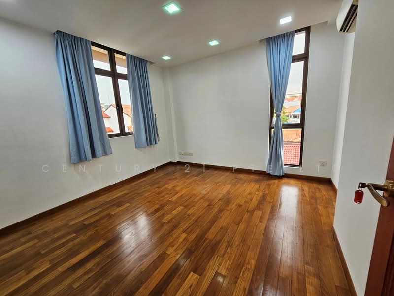 jalan krian, , 7 Bedrooms, 3,644 sqft, Semi-Detached House For Rent, by CHARMAINE CHAN, 500153749 - Interior - PropertyGuru.com.sg