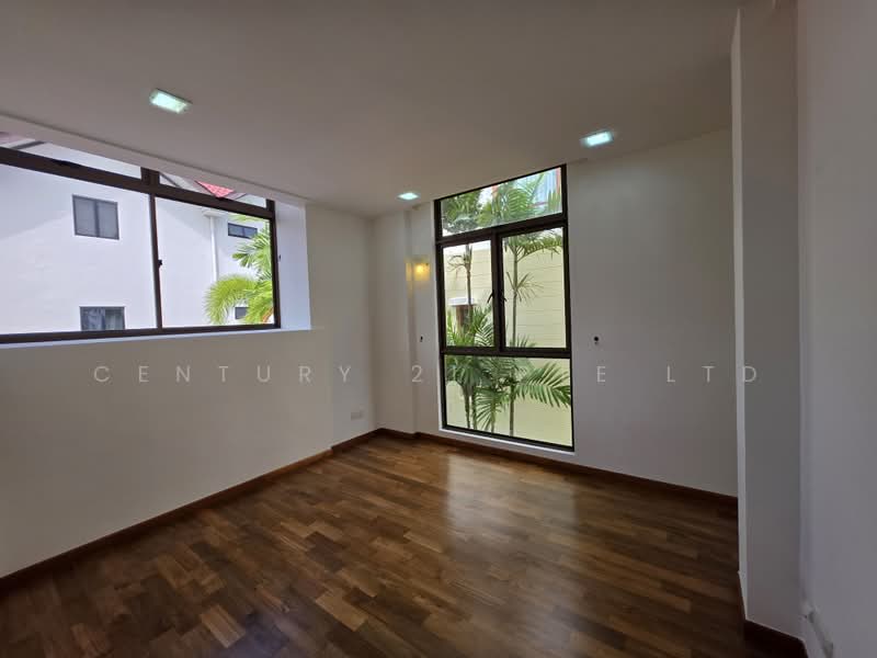 jalan krian, , 7 Bedrooms, 3,644 sqft, Semi-Detached House For Rent, by CHARMAINE CHAN, 500153749 - 2nd Flr Back common bedroom - PropertyGuru.com.sg