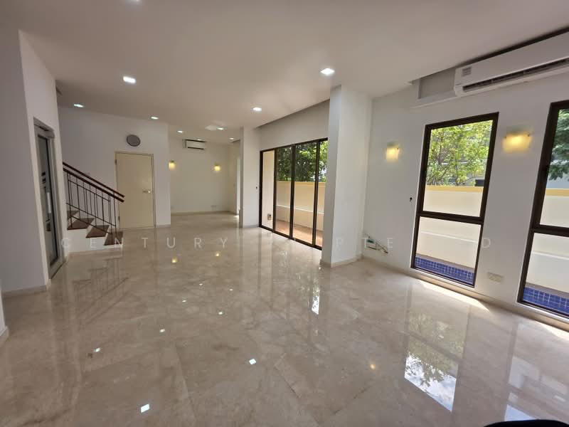 jalan krian, , 7 Bedrooms, 3,644 sqft, Semi-Detached House For Rent, by CHARMAINE CHAN, 500153749 - Living Room - PropertyGuru.com.sg
