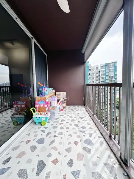Austville Residences, 11 Sengkang East Avenue, 3 Bedrooms, 1,033 sqft, Executive Condominium For Sale, by Adriel Tng, 500153757 - Balcony - PropertyGuru.com.sg