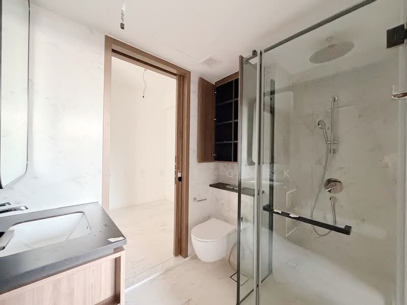 Sceneca Residence, 26 Tanah Merah Kechil Link, 2 Bedrooms, 753 sqft, Condominium For Sale, by Alexis Quek, 500153762 - Bathroom - PropertyGuru.com.sg