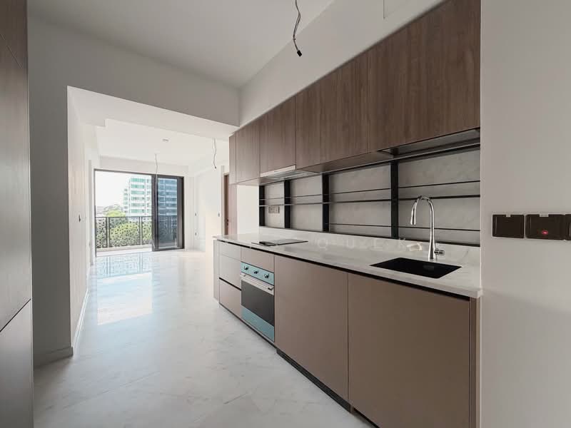Sceneca Residence, 26 Tanah Merah Kechil Link, 2 Bedrooms, 753 sqft, Condominium For Sale, by Alexis Quek, 500153762 - Kitchen - PropertyGuru.com.sg