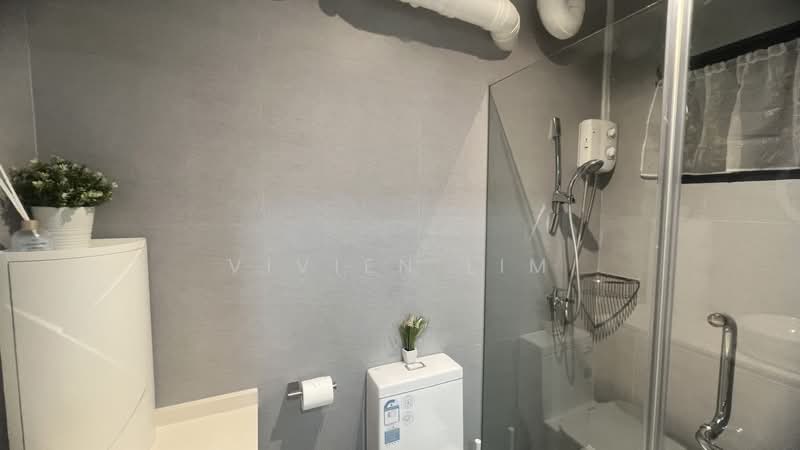 603 Jurong West Street 62, 603 Jurong West Street 62, Room Rental, 150 sqft, HDB Flat For Rent, by Vivien Lim, 500153769 - Bathroom - PropertyGuru.com.sg