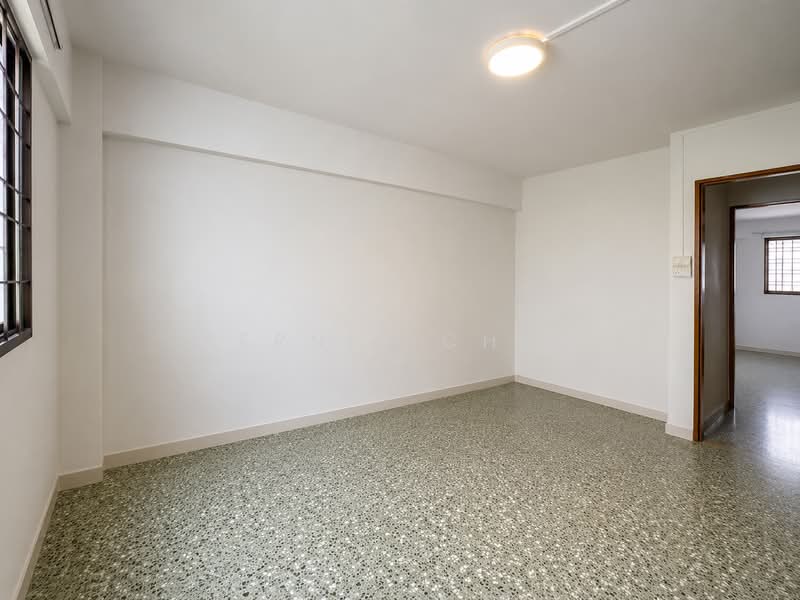 236 Jurong East Street 21, 236 Jurong East Street 21, 3 Bedrooms, 980 sqft, HDB Flat For Sale, by Bernie Cheo, 500153774 - Bedroom 1 - PropertyGuru.com.sg