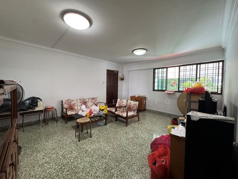 236 Jurong East Street 21, 236 Jurong East Street 21, 3 Bedrooms, 980 sqft, HDB Flat For Sale, by Bernie Cheo, 500153774 - Living Room - PropertyGuru.com.sg