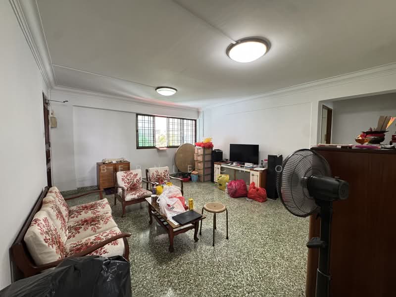 236 Jurong East Street 21, 236 Jurong East Street 21, 3 Bedrooms, 980 sqft, HDB Flat For Sale, by Bernie Cheo, 500153774 - Living Room - PropertyGuru.com.sg