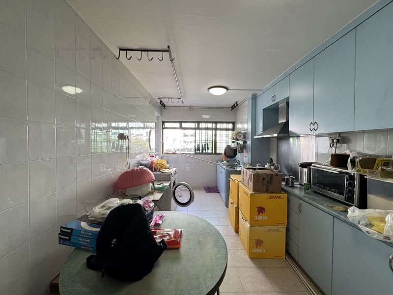 236 Jurong East Street 21, 236 Jurong East Street 21, 3 Bedrooms, 980 sqft, HDB Flat For Sale, by Bernie Cheo, 500153774 - Kitchen - PropertyGuru.com.sg