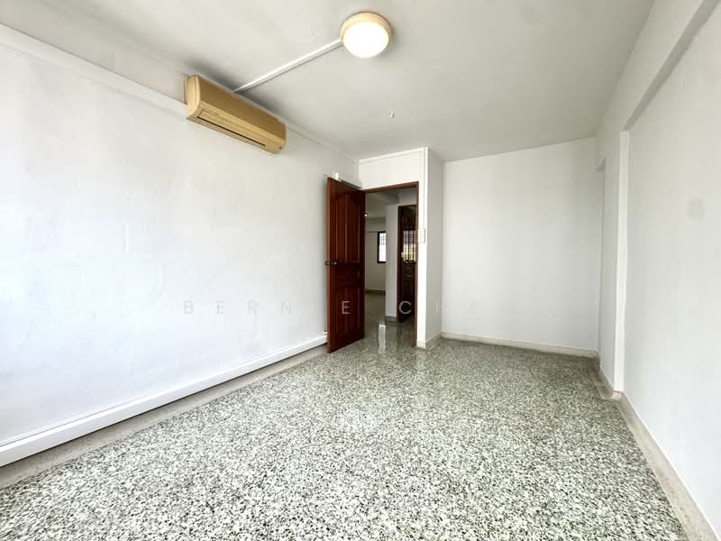 236 Jurong East Street 21, 236 Jurong East Street 21, 3 Bedrooms, 980 sqft, HDB Flat For Sale, by Bernie Cheo, 500153774 - Interior - PropertyGuru.com.sg