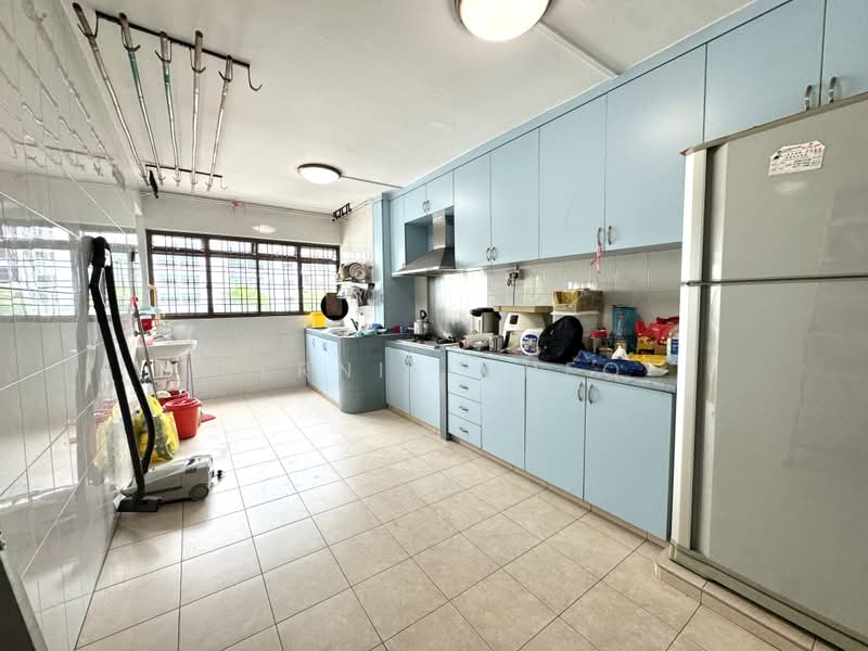 236 Jurong East Street 21, 236 Jurong East Street 21, 3 Bedrooms, 980 sqft, HDB Flat For Sale, by Bernie Cheo, 500153774 - Kitchen - PropertyGuru.com.sg
