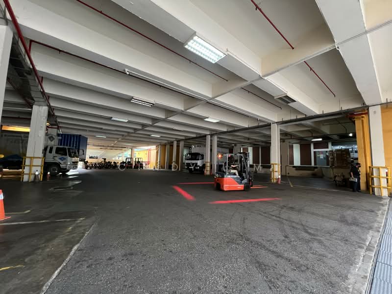 Ruby Land Complex, 52 Genting Lane, 5,081 sqft, Light Industrial (B1) For Rent, by Cindy Lim, 500153776 - Car Park - CommercialGuru.com.sg