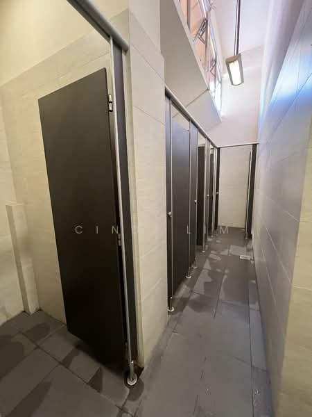 Ruby Land Complex, 52 Genting Lane, 5,081 sqft, Light Industrial (B1) For Rent, by Cindy Lim, 500153776 - Bathroom - CommercialGuru.com.sg