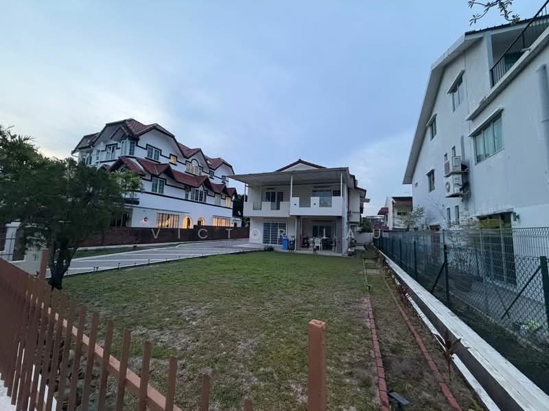 Deatched for Sale, , 4 Bedrooms, 6,800 sqft, Detached House For Sale, by Victor Lau, 500153786 - Exterior - PropertyGuru.com.sg